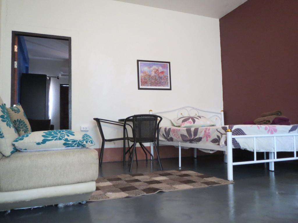 Pearl Beach Holiday Apartments Koh Chang Exterior photo